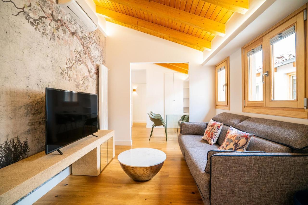Smartr Madrid Gran Via Apartments מראה חיצוני תמונה